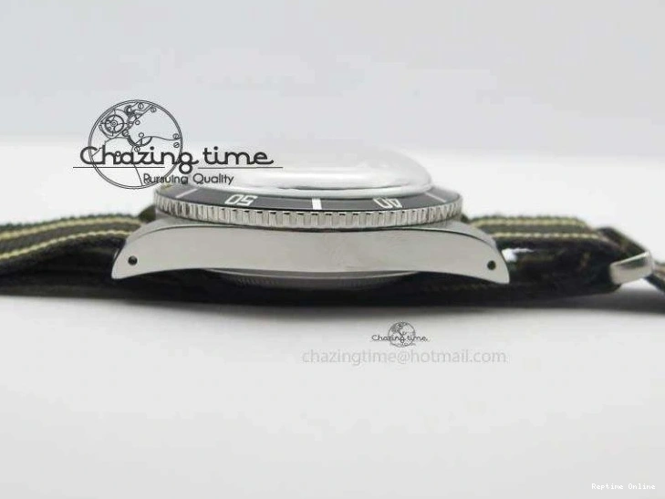 0220 Vintage 1680 Submariner No Date SS Black Dial On Nylon Strap A SoftTouch 3854